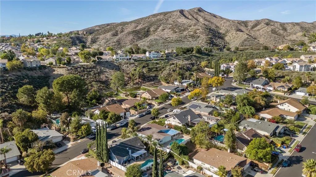 28160 Foxlane, Santa Clarita, California 91351 home-pic-9